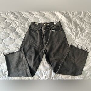 Cropped Levi’s Dad Jean